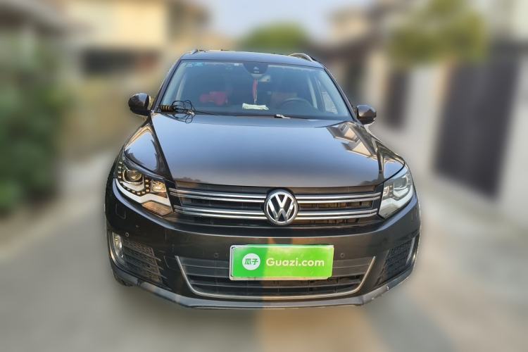 Used Volkswagen Tiguan 2013 2.0 TSI Automatic All-Wheel-Drive Flagship Edition Front