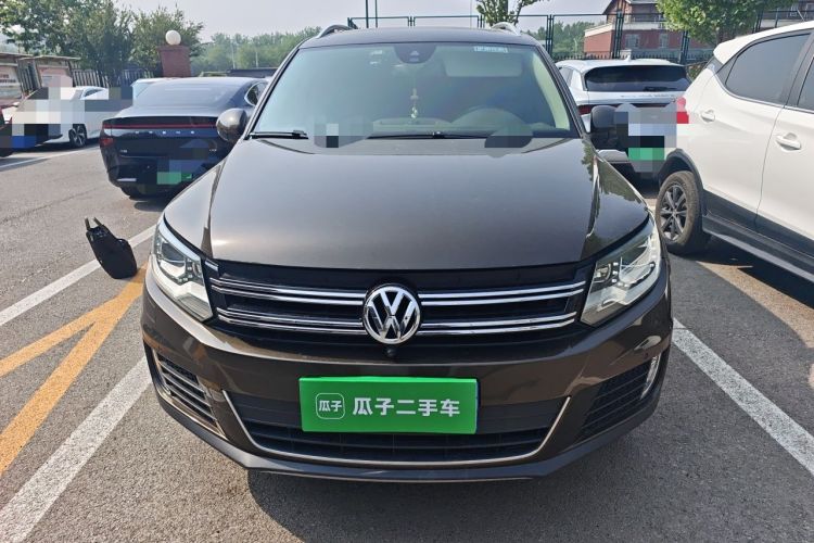 Used Volkswagen Tiguan 2013 2.0 TSI Automatic All-Wheel-Drive Flagship Edition Front