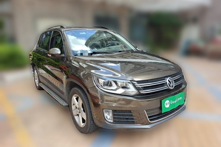 Used Volkswagen Tiguan 2013 1.8TSI Automatic All-Wheel-Drive Comfort Edition Front Right 45 Deg
