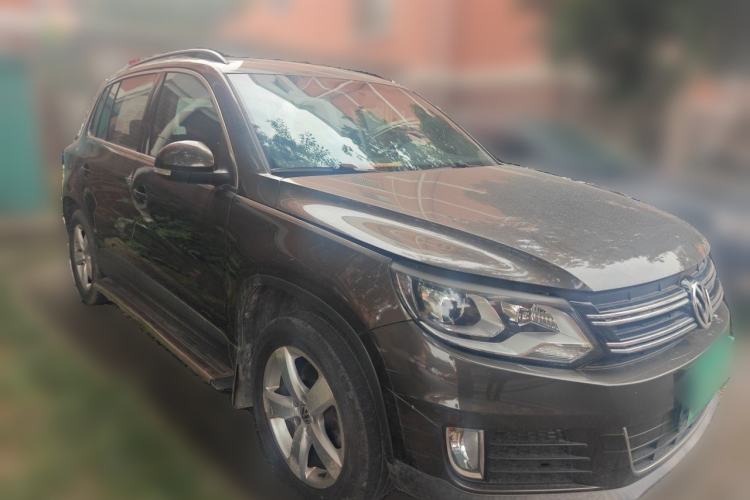 Used Volkswagen Tiguan 2013 1.8 TSI Automatic Two-Wheel Drive Comfort Edition Front Right 45 Deg