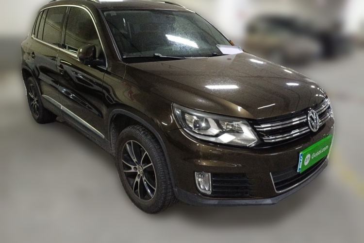 Used Volkswagen Tiguan 2013 1.8TSI Automatic Two-Wheel Drive Luxury Model Front Right 45 Deg