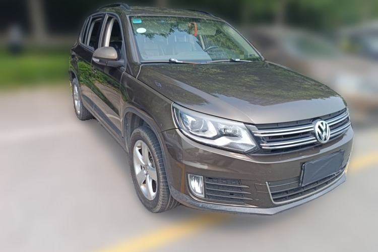 Used Volkswagen Tiguan 2013 1.8TSI Automatic Two-Wheel Drive Trend Edition Front Right 45 Deg