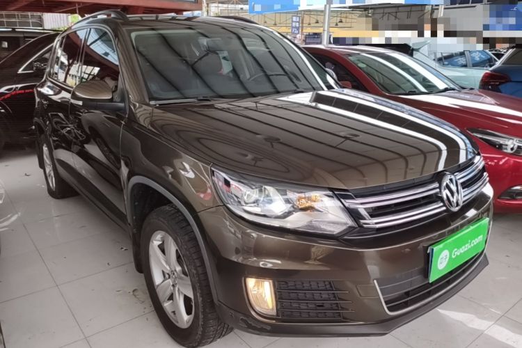 Used Volkswagen Tiguan 2013 1.8 TSI Automatic Two-Wheel Drive Comfort Edition Front Right 45 Deg