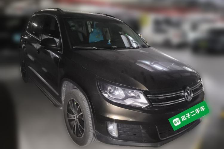 Used Volkswagen Tiguan 2013 1.8TSI Automatic Two-Wheel Drive Luxury Model Front Right 45 Deg