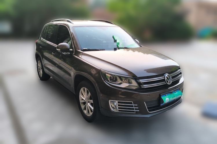 Used Volkswagen Tiguan 2013 1.8 TSI Automatic Two-Wheel Drive Comfort Edition Front Right 45 Deg