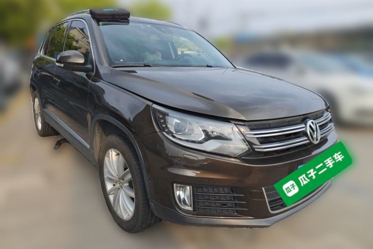 Used Volkswagen Tiguan 2013 2.0 TSI Automatic All-Wheel-Drive Flagship Edition Front Right 45 Deg