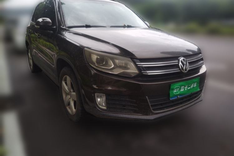 Used Volkswagen Tiguan 2013 1.8 TSI Automatic Two-Wheel Drive Comfort Edition Front Right 45 Deg