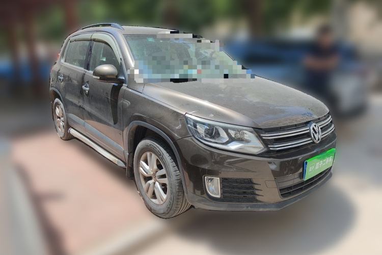 Used Volkswagen Tiguan 2013 1.8TSI Automatic Two-Wheel Drive Trend Edition Front Right 45 Deg
