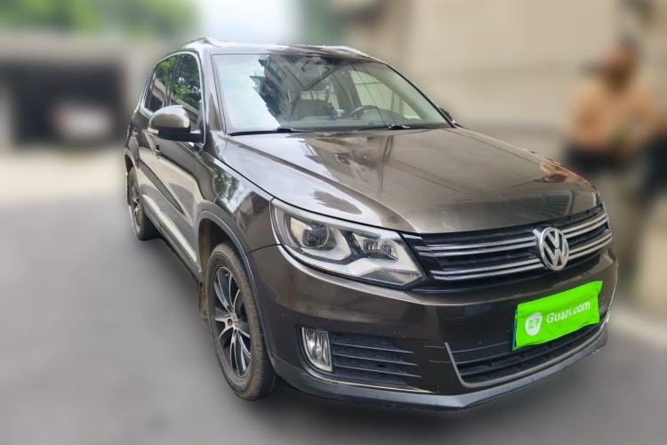 Used Volkswagen Tiguan 2013 1.8TSI Automatic Two-Wheel Drive Luxury Model Front Right 45 Deg
