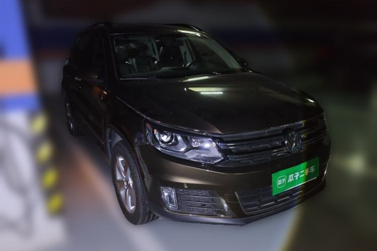 Used Volkswagen Tiguan 2013 1.8 TSI Automatic Two-Wheel Drive Comfort Edition Front Right 45 Deg