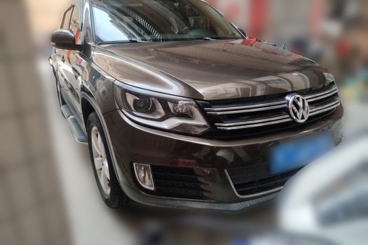 Used Volkswagen Tiguan 2013 1.8TSI Automatic All-Wheel-Drive Comfort Edition Front Right 45 Deg
