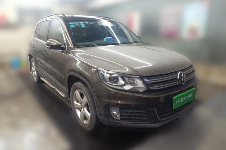 Used Volkswagen Tiguan 2013 1.8TSI Automatic All-Wheel-Drive Comfort Edition Front Right 45 Deg