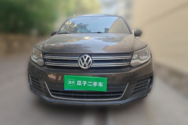 Used Volkswagen Tiguan 2013 2.0 TSI Automatic All-Wheel-Drive Flagship Edition Front
