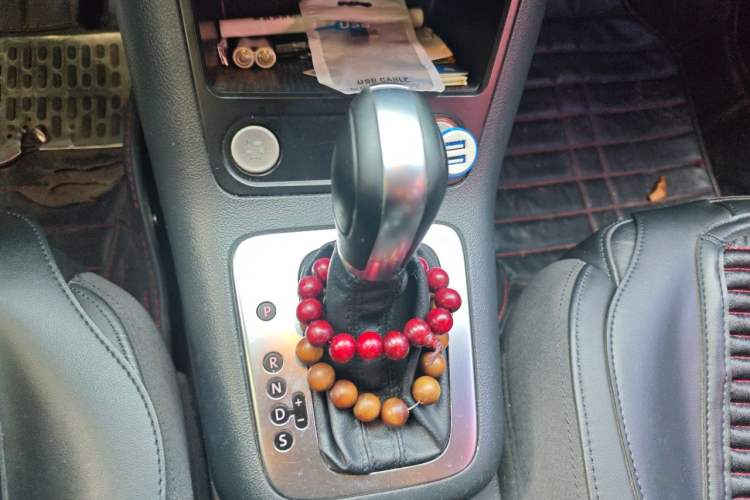 Used Volkswagen Tiguan 2013 1.8 TSI Automatic Two-Wheel Drive Comfort Edition Gear Lever
