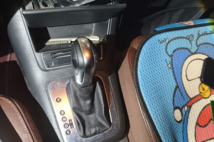 Used Volkswagen Tiguan 2013 1.8TSI Automatic Two-Wheel Drive Luxury Model Gear Lever