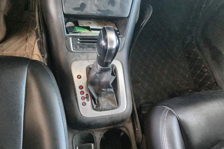 Used Volkswagen Tiguan 2013 1.8TSI Automatic Two-Wheel Drive Trend Edition Gear Lever