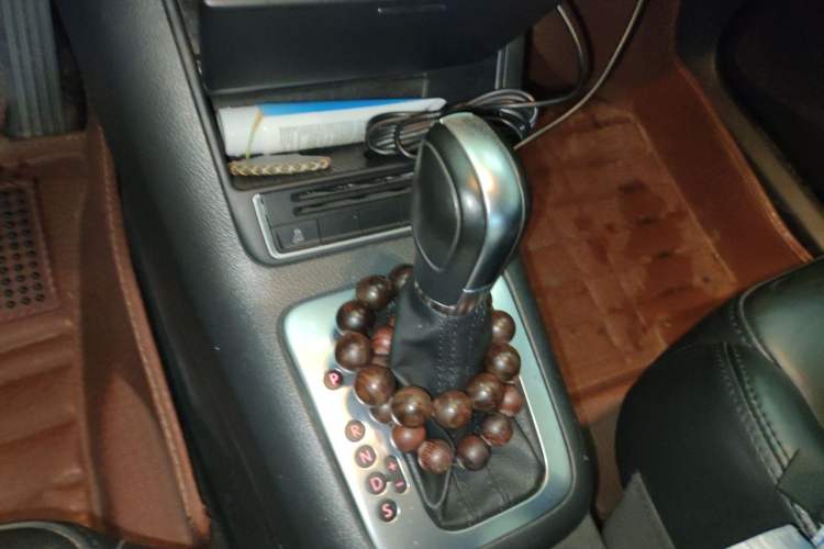 Used Volkswagen Tiguan 2013 1.8 TSI Automatic Two-Wheel Drive Comfort Edition Gear Lever