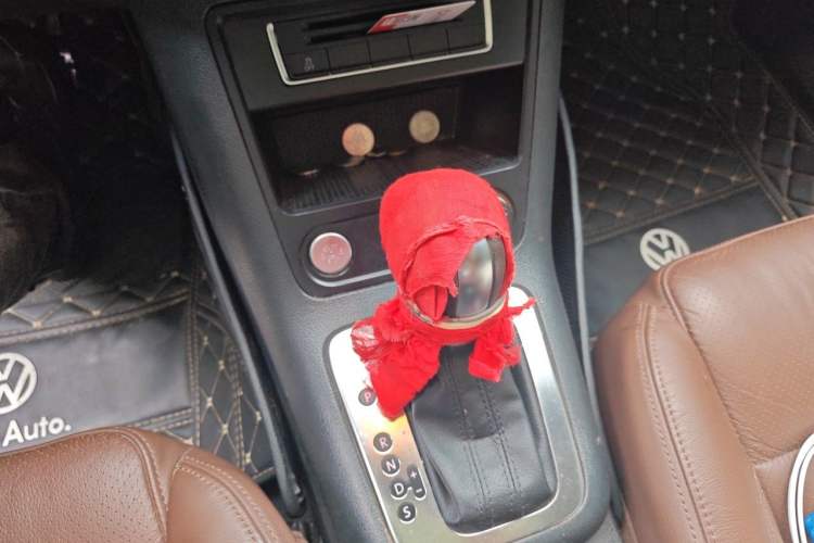 Used Volkswagen Tiguan 2013 1.8TSI Automatic Two-Wheel Drive Luxury Model Gear Lever