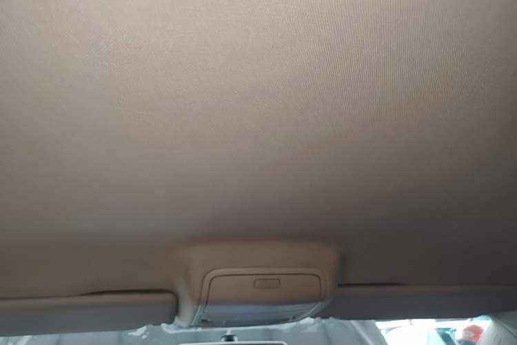 Used Volkswagen Tiguan 2013 1.8 TSI Automatic Two-Wheel Drive Comfort Edition Headliner