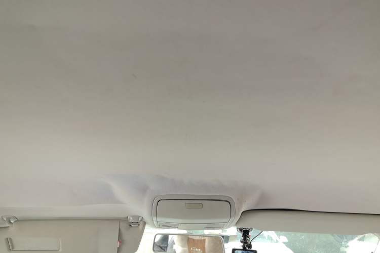Used Volkswagen Tiguan 2013 1.8 TSI Automatic Two-Wheel Drive Comfort Edition Headliner