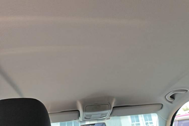 Used Volkswagen Tiguan 2013 1.8 TSI Automatic Two-Wheel Drive Comfort Edition Headliner
