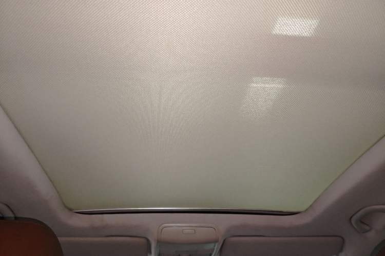 Used Volkswagen Tiguan 2013 1.8TSI Automatic Two-Wheel Drive Luxury Model Headliner