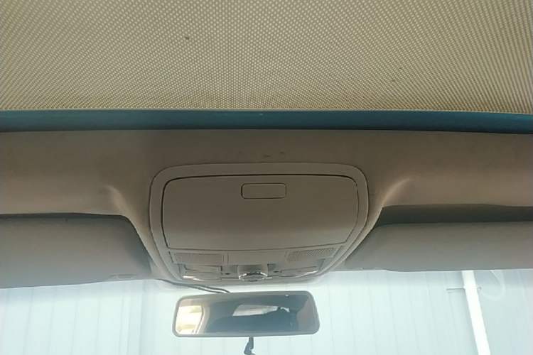 Used Volkswagen Tiguan 2013 1.8TSI Automatic Two-Wheel Drive Luxury Model Headliner