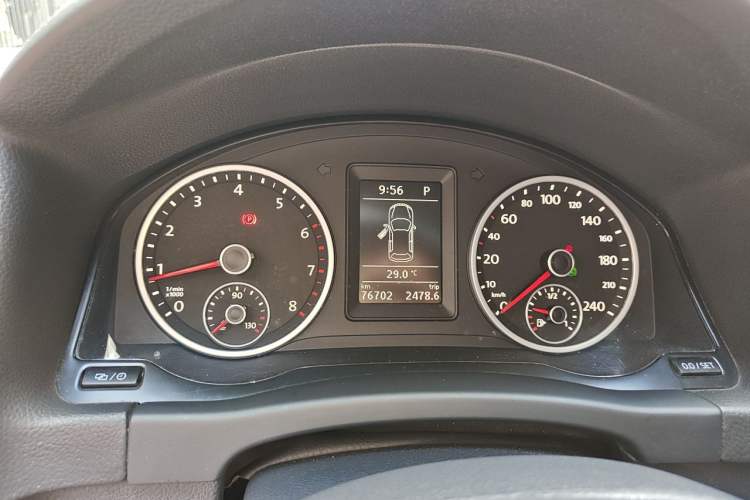 Used Volkswagen Tiguan 2013 1.8TSI Automatic All-Wheel-Drive Comfort Edition Instrument Cluster