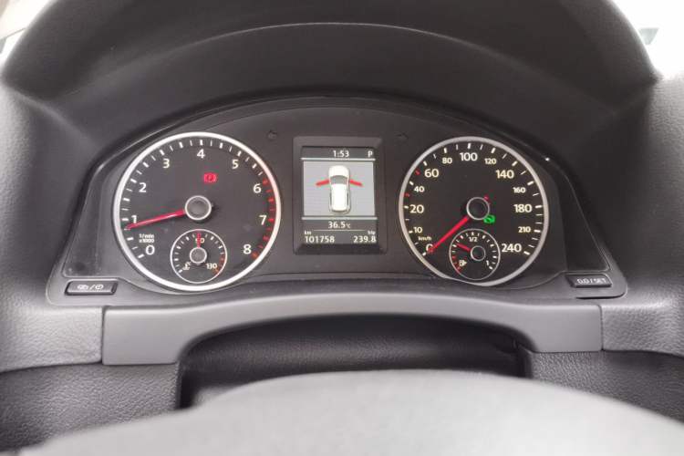 Used Volkswagen Tiguan 2013 1.8TSI Automatic Two-Wheel Drive Luxury Model Instrument Cluster