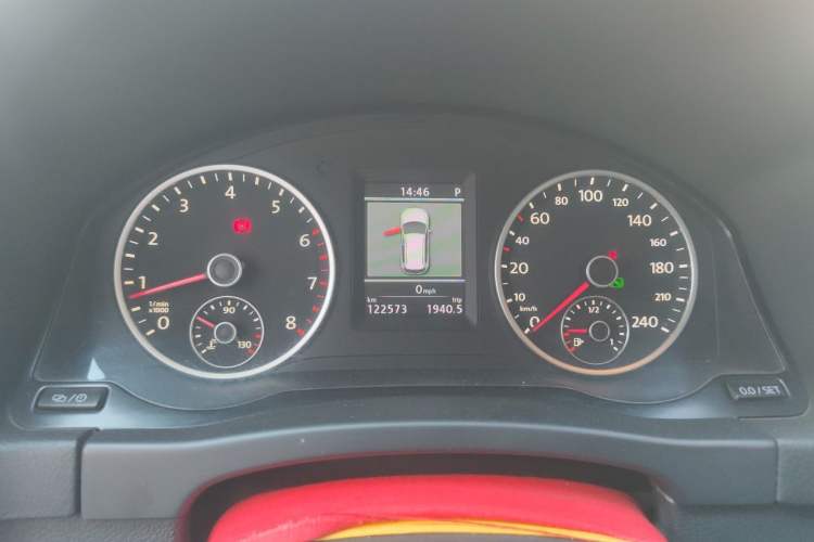 Used Volkswagen Tiguan 2013 1.8TSI Automatic Two-Wheel Drive Luxury Model Instrument Cluster