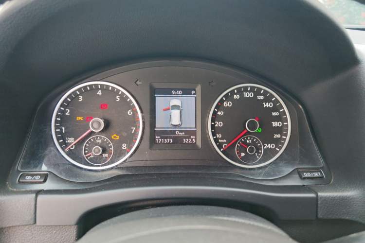 Used Volkswagen Tiguan 2013 1.8TSI Automatic Two-Wheel Drive Luxury Model Instrument Cluster