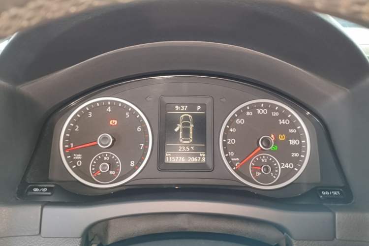 Used Volkswagen Tiguan 2013 1.8 TSI Automatic Two-Wheel Drive Comfort Edition Instrument Cluster