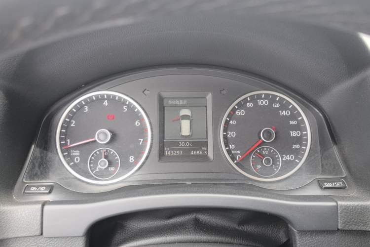 Used Volkswagen Tiguan 2013 1.8TSI Automatic All-Wheel-Drive Comfort Edition Instrument Cluster
