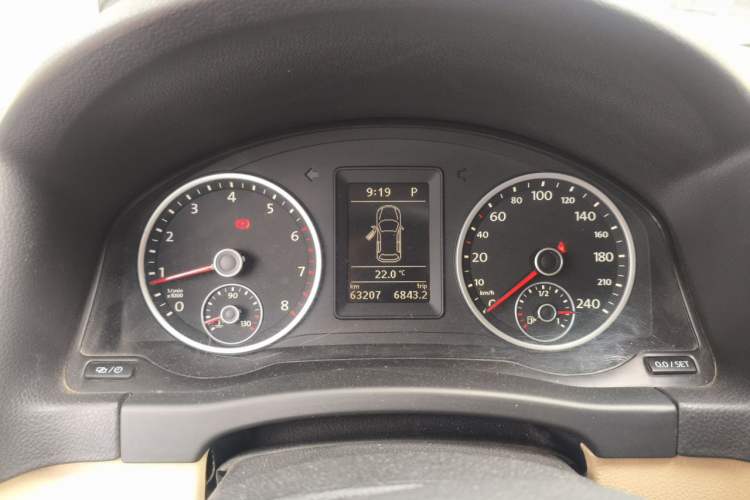 Used Volkswagen Tiguan 2013 1.8 TSI Automatic Two-Wheel Drive Comfort Edition Instrument Cluster