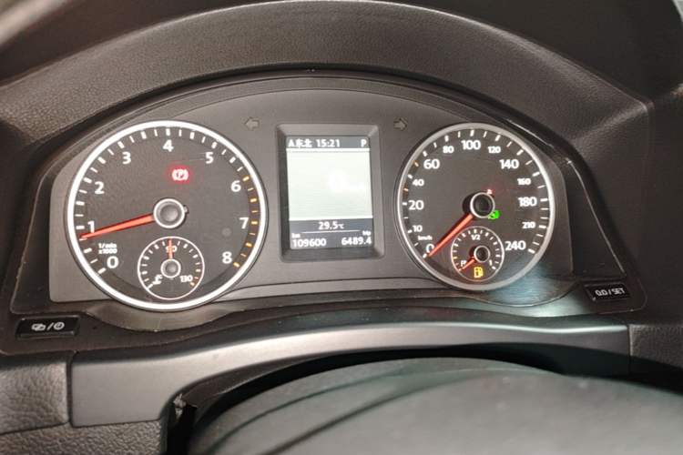 Used Volkswagen Tiguan 2013 1.8TSI Automatic Two-Wheel Drive Luxury Model Instrument Cluster