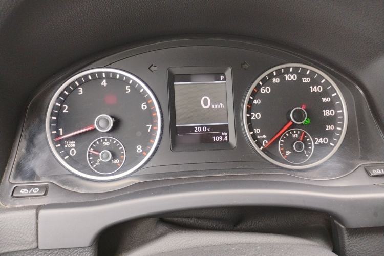 Used Volkswagen Tiguan 2013 1.8 TSI Automatic All-Wheel Drive Luxury Model Instrument Cluster