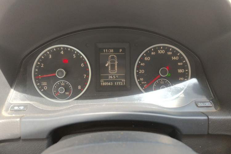 Used Volkswagen Tiguan 2013 1.8TSI Automatic Two-Wheel Drive Trend Edition Instrument Cluster