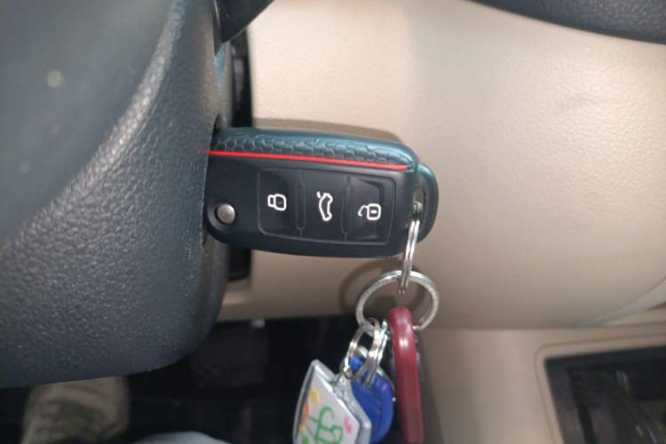 Used Volkswagen Tiguan 2013 1.8 TSI Automatic Two-Wheel Drive Comfort Edition Interior 1
