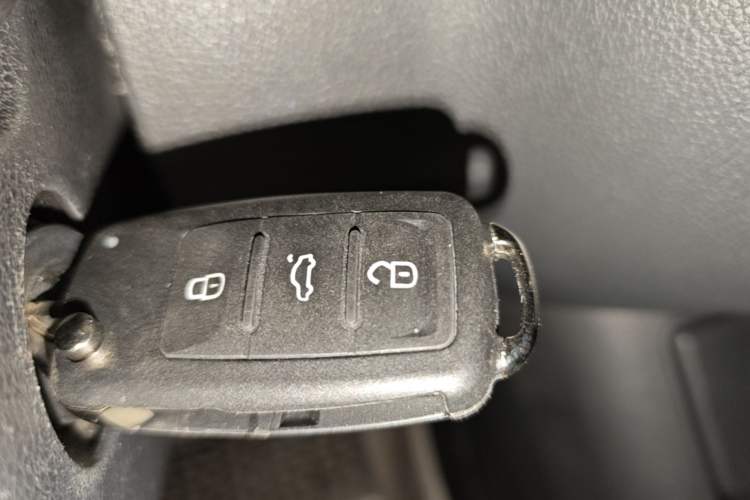 Used Volkswagen Tiguan 2013 1.8TSI Automatic Two-Wheel Drive Trend Edition Interior 1
