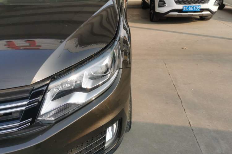 Used Volkswagen Tiguan 2013 1.8TSI Automatic Two-Wheel Drive Luxury Model Left Front Headlight