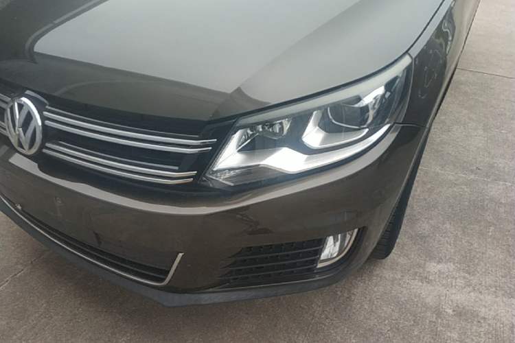 Used Volkswagen Tiguan 2013 1.8TSI Automatic Two-Wheel Drive Luxury Model Left Front Headlight