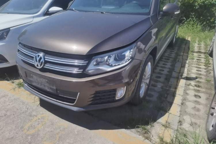 Used Volkswagen Tiguan 2013 2.0 TSI Automatic All-Wheel-Drive Flagship Edition Left Front Headlight