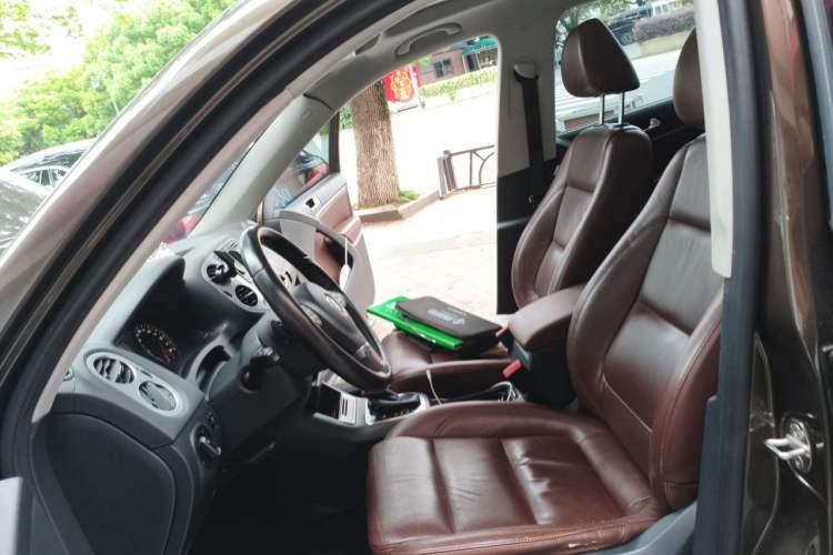 Used Volkswagen Tiguan 2013 1.8TSI Automatic Two-Wheel Drive Luxury Model Left Front Seat