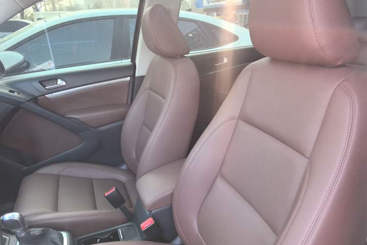 Used Volkswagen Tiguan 2013 1.8TSI Automatic Two-Wheel Drive Luxury Model Left Front Seat