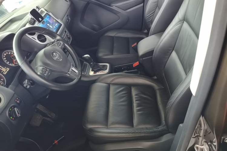 Used Volkswagen Tiguan 2013 1.8 TSI Automatic Two-Wheel Drive Comfort Edition Left Front Seat