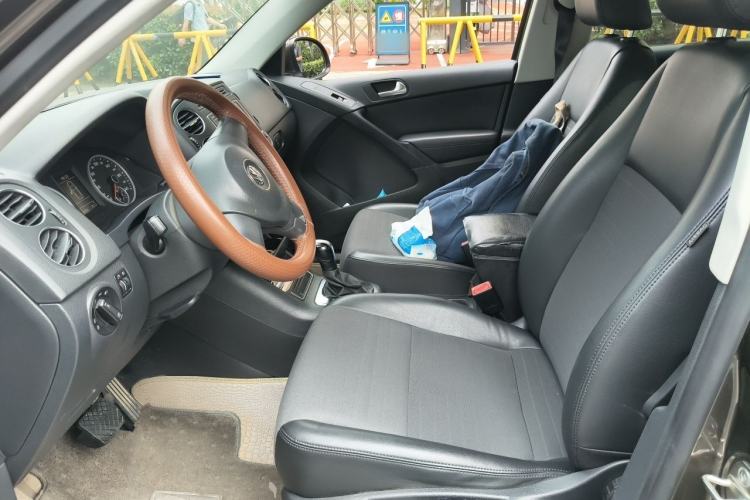 Used Volkswagen Tiguan 2013 1.8TSI Automatic Two-Wheel Drive Trend Edition Left Front Seat