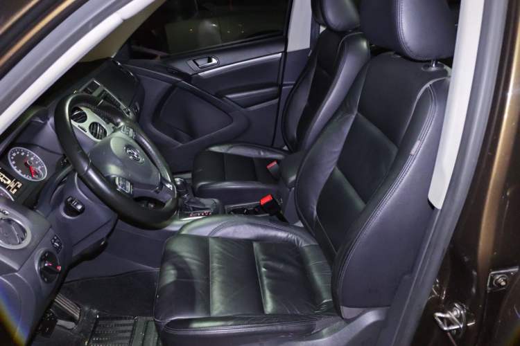 Used Volkswagen Tiguan 2013 1.8 TSI Automatic Two-Wheel Drive Comfort Edition Left Front Seat