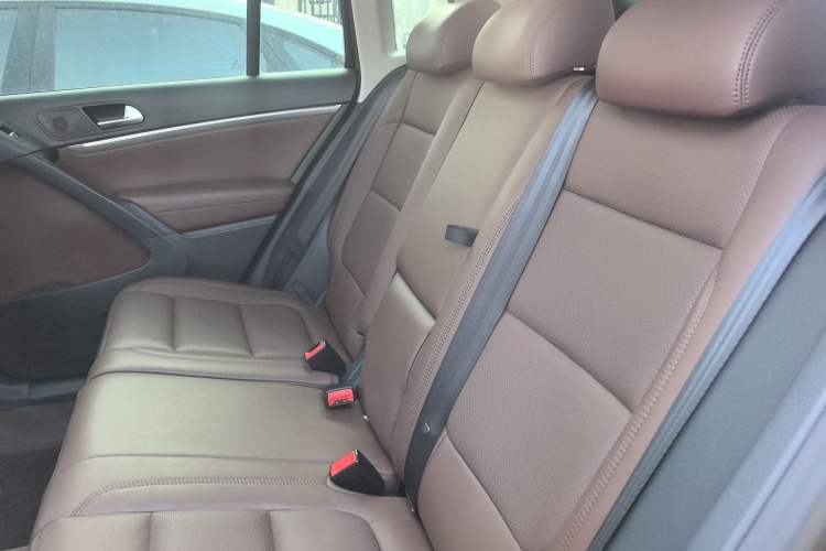Used Volkswagen Tiguan 2013 1.8TSI Automatic Two-Wheel Drive Luxury Model Left Rear Seat