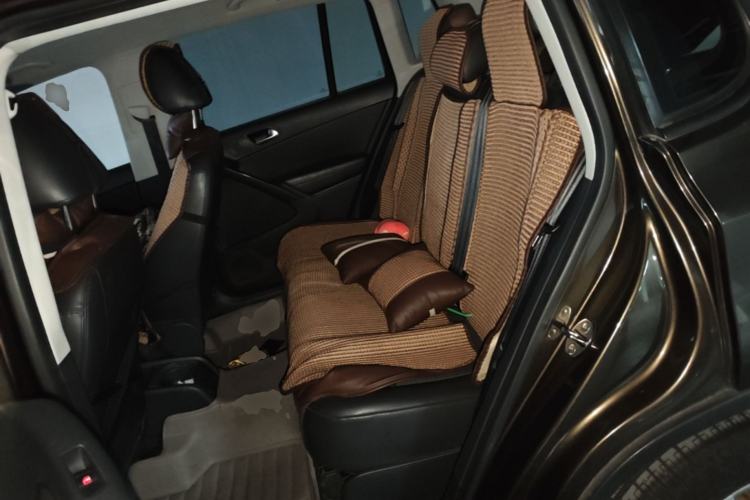 Used Volkswagen Tiguan 2013 1.8TSI Automatic Two-Wheel Drive Trend Edition Left Rear Seat