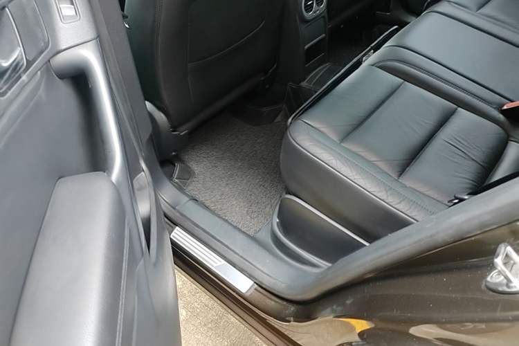 Used Volkswagen Tiguan 2013 1.8 TSI Automatic Two-Wheel Drive Comfort Edition Left Rear Seat